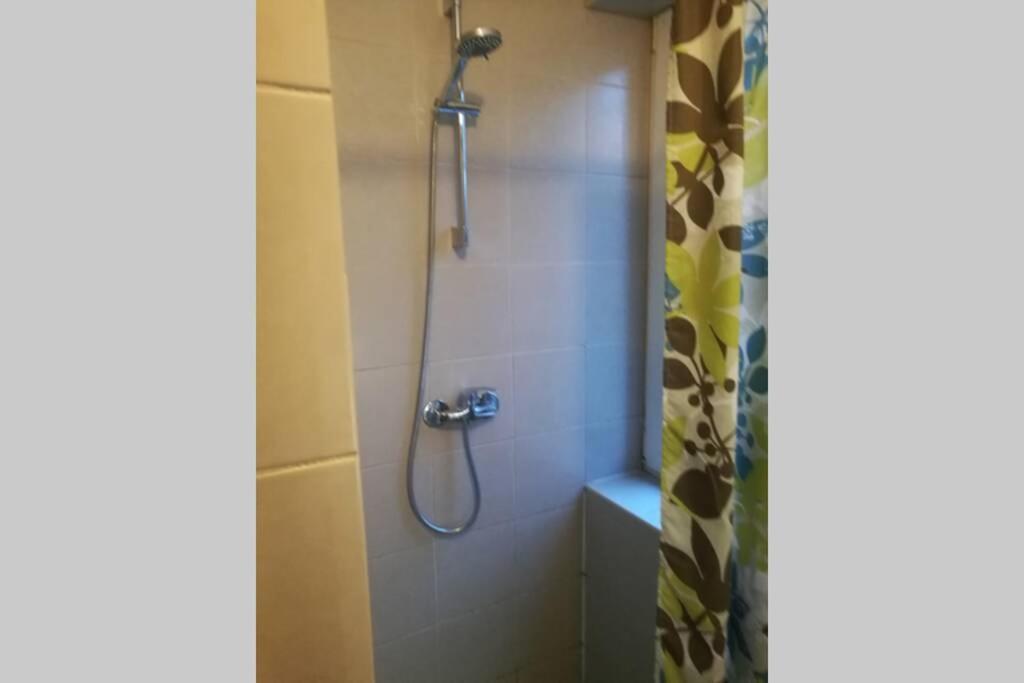Quiet Place With Garden Studio Apartment Tallinn Luaran gambar
